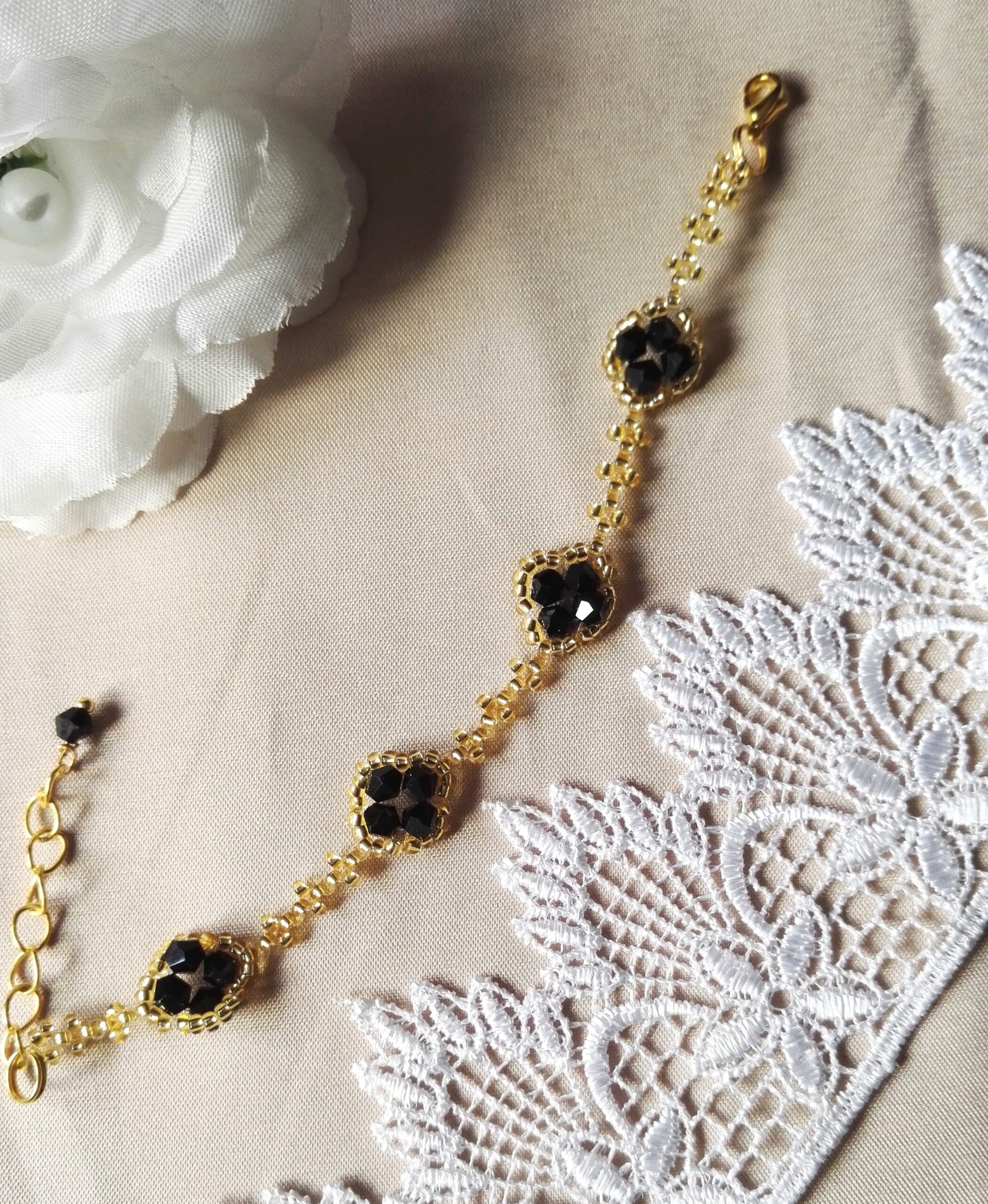 Kristálygyöngyös karkötő - Image 3